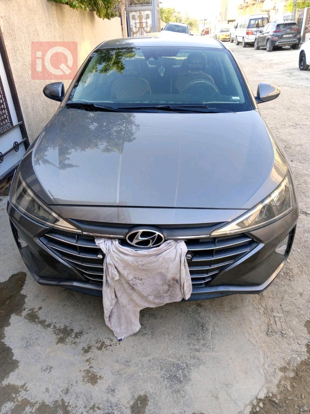 هيونداي النترا